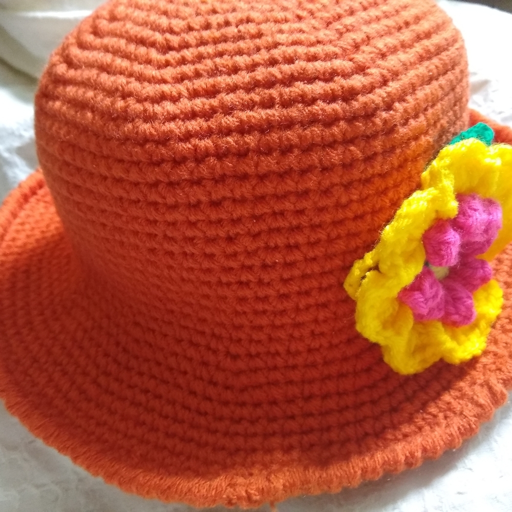 Bucket brim  hat - Picture 2 of 8
